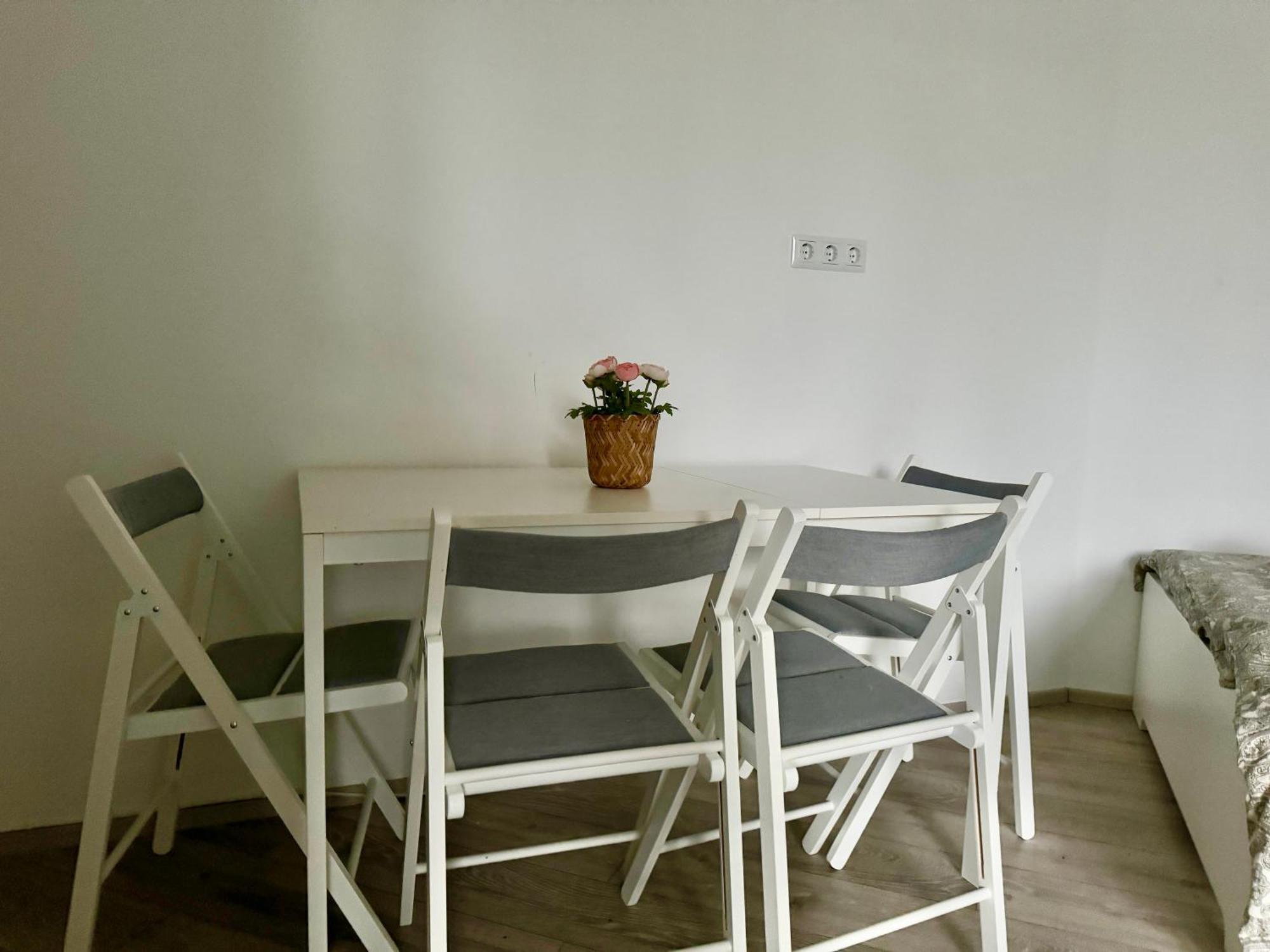 Stylish Schonbrunn Apartments - Free Underground Parking Vienna Luaran gambar