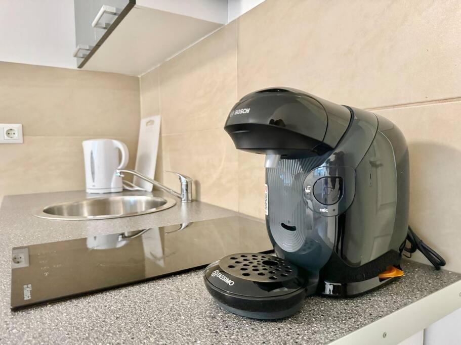 Stylish Schonbrunn Apartments - Free Underground Parking Vienna Luaran gambar